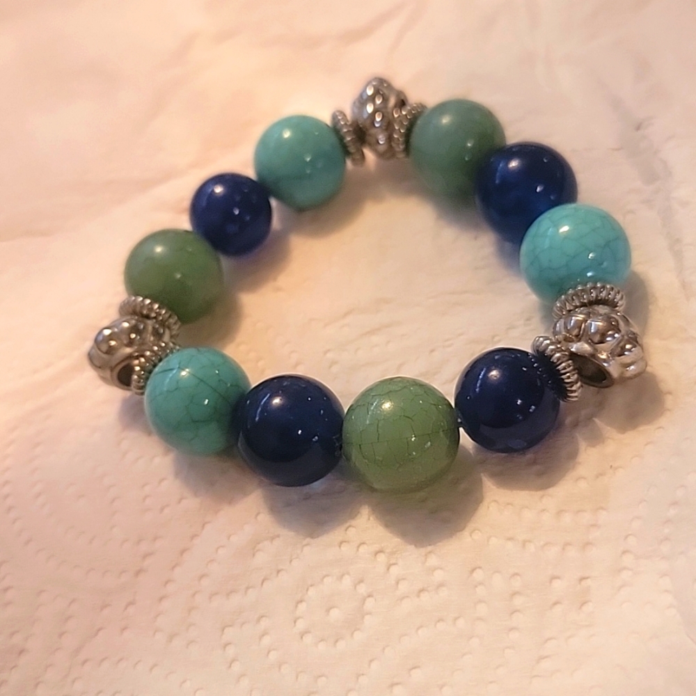 Beaded bracelet